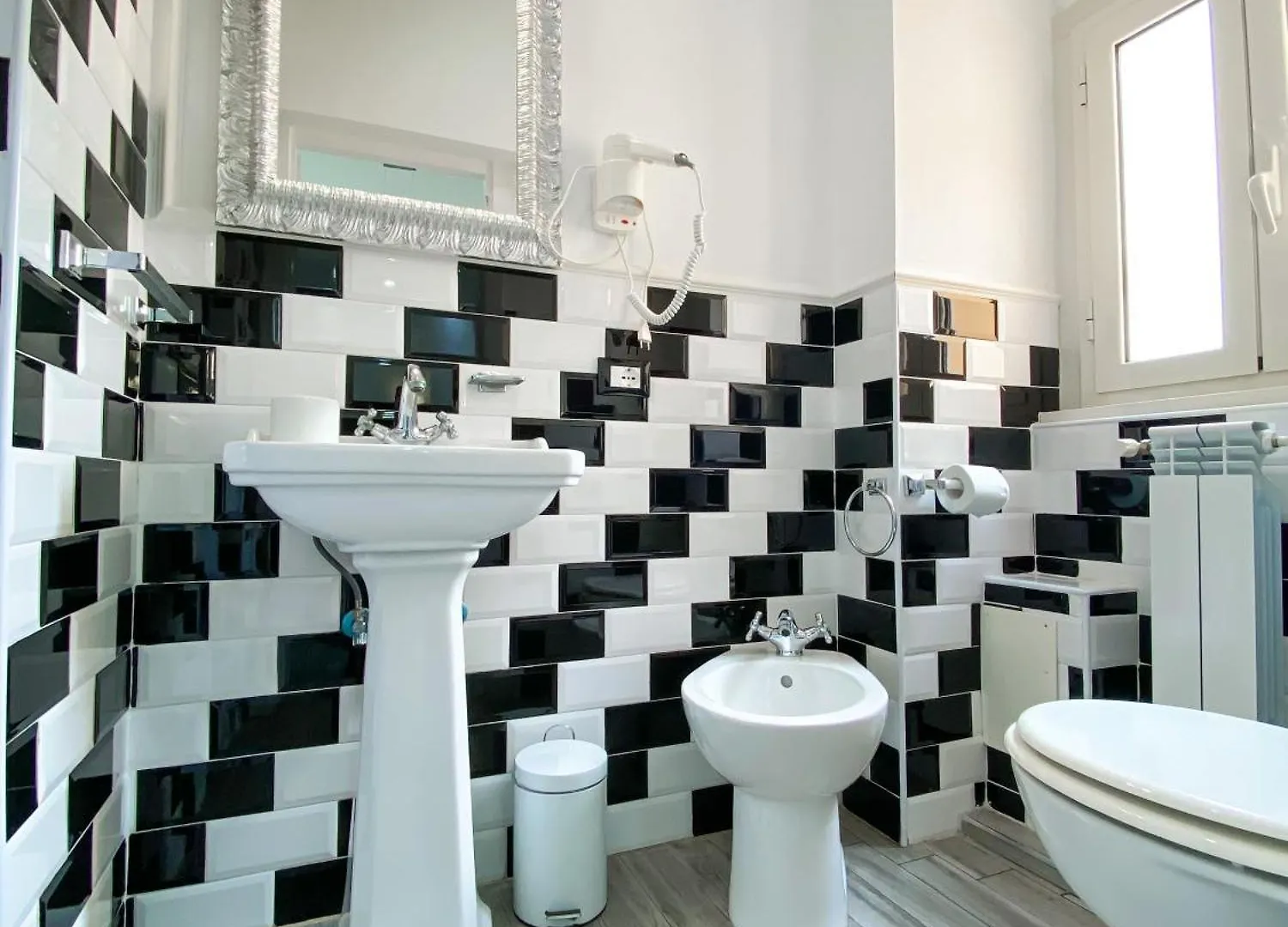 Locanda Parlamento Rome Guest house